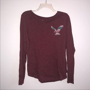 American Eagle Long-Sleeve T